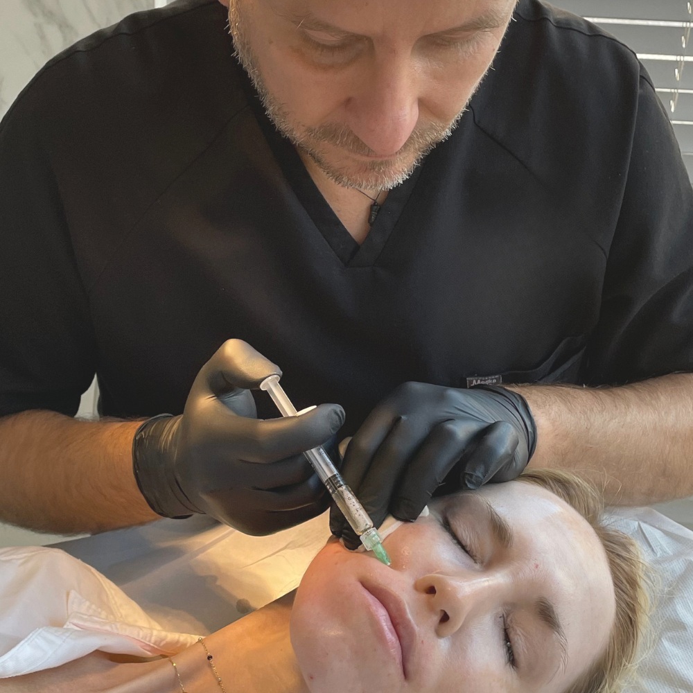 Zabieg Wypełnianie zmarszczek Łódź - SILVER Clinic